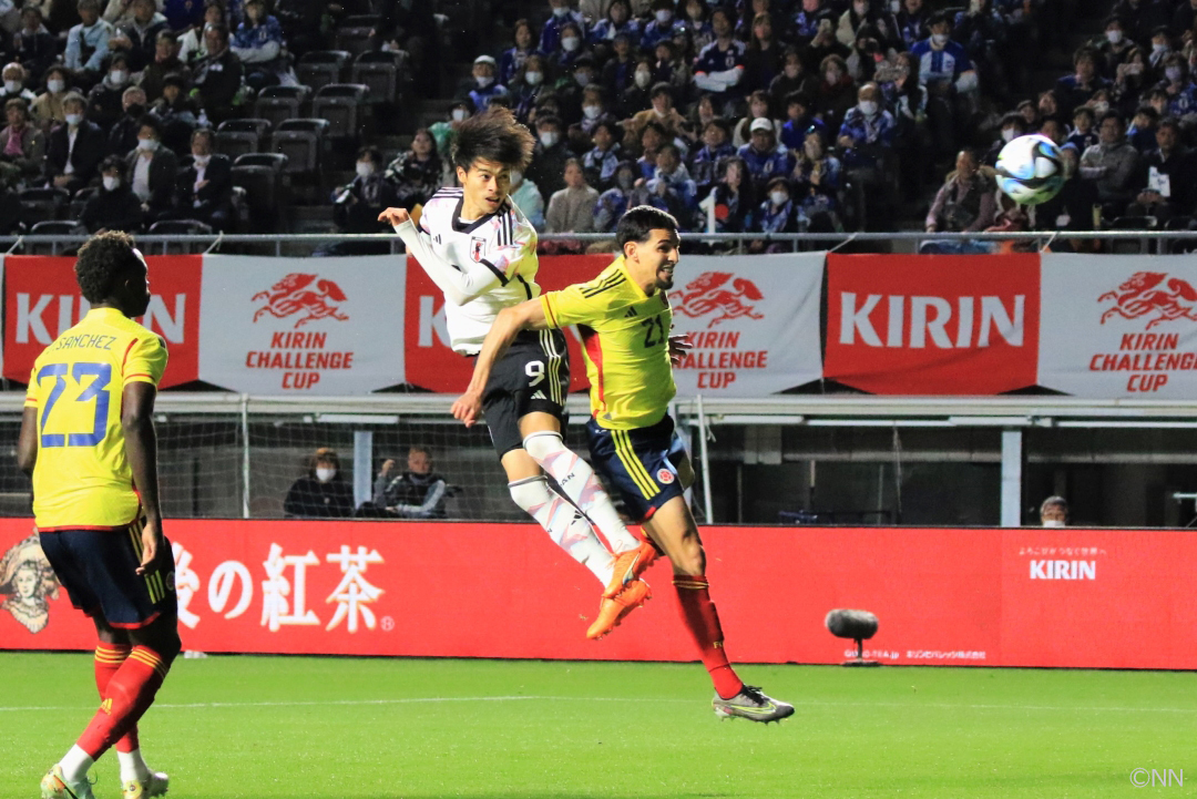 ほろ苦いリスタートとなったサッカー日本代表。若いDFは前線のサポート ...
