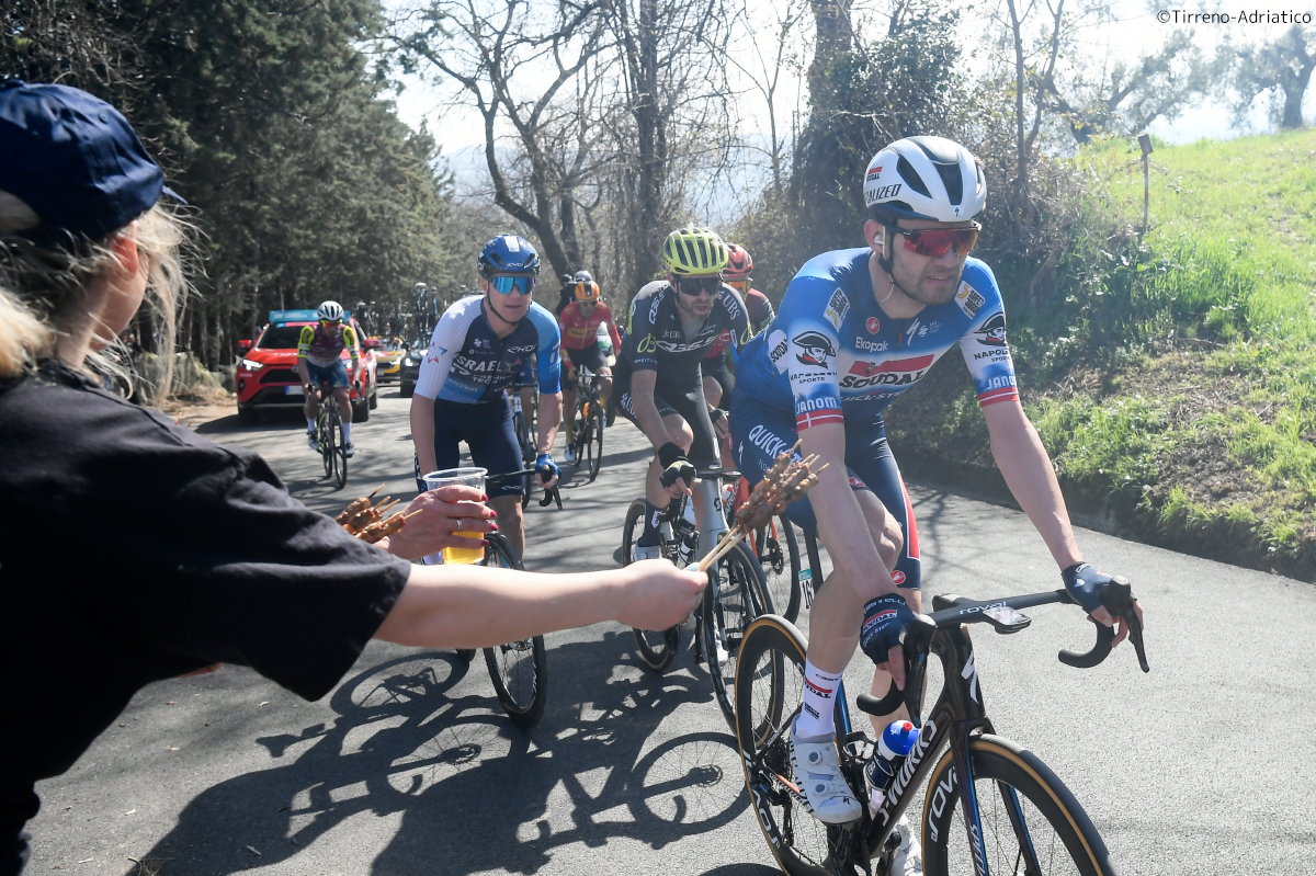 ティレーノ〜アドリアティコ