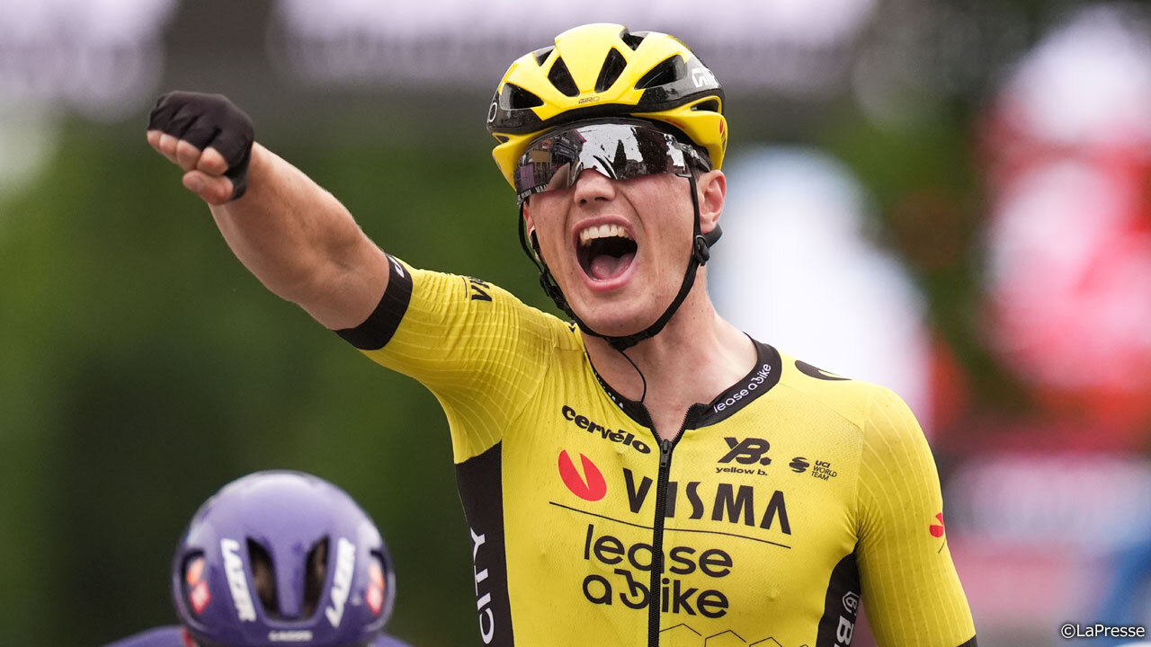 オラフ・コーイがゴールスプリントを制し、2年連続2回目のステージ優勝