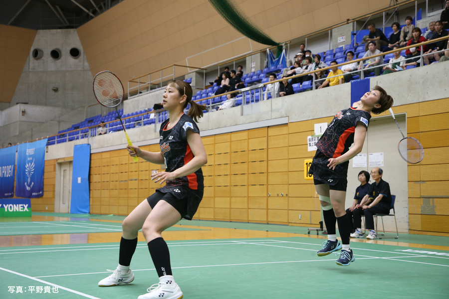闘志あふれるプレーが持ち味の鈴木／山北ペア