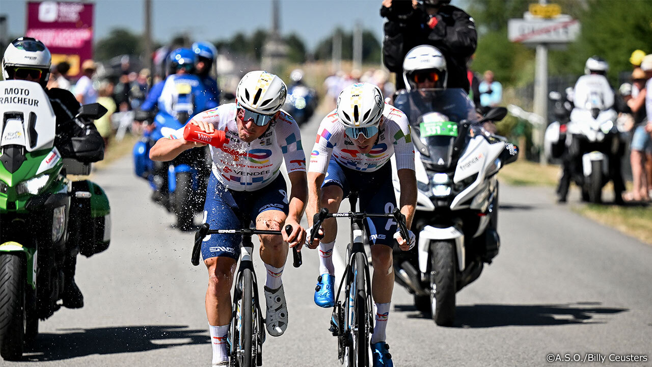 共に逃げたビュルゴドーとヴェルシェは2人揃って敢闘賞を受賞