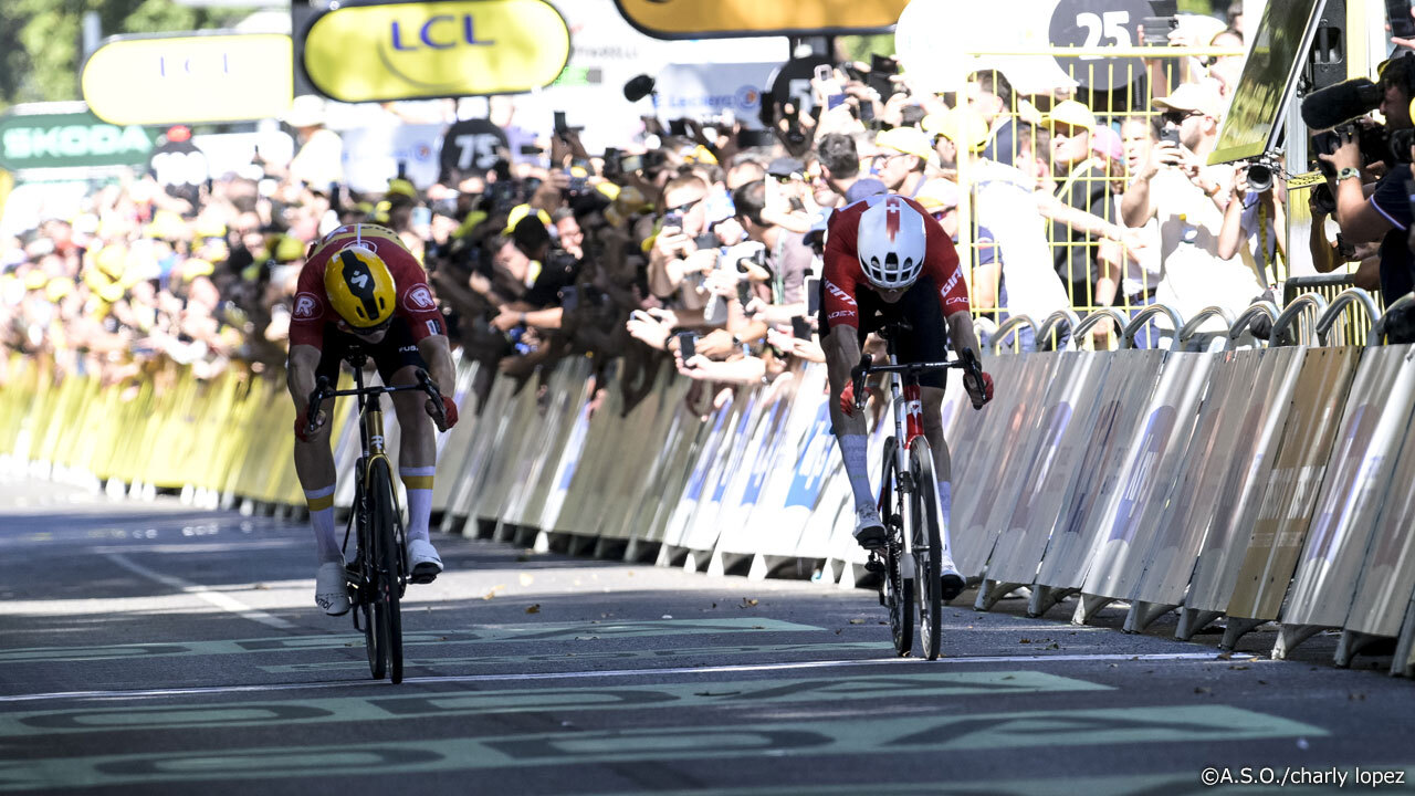 アブラハムセンとシュミットのスプリントは写真判定にまでもつれ込んだ