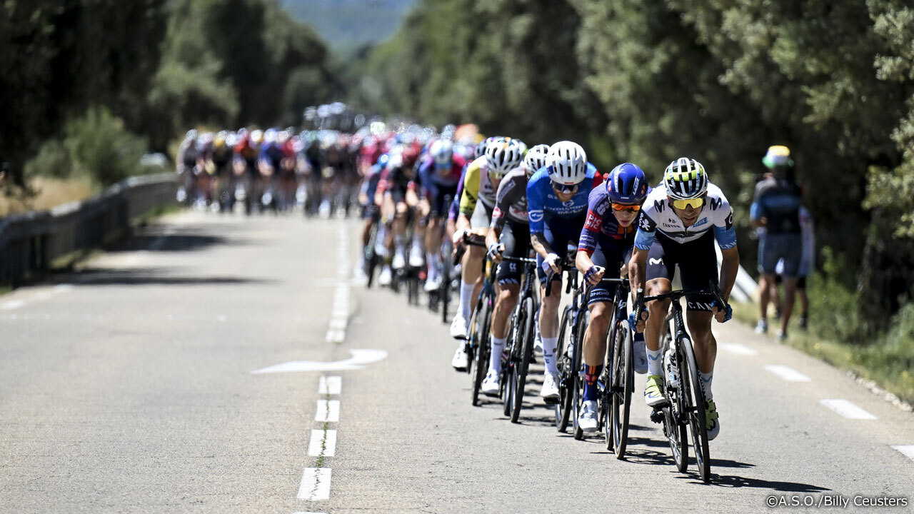 マチュー無念の離脱。モン・ヴァントゥに挑む165人が出発