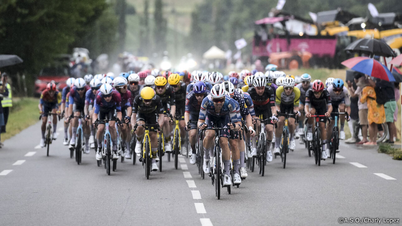 最終日を除くと今大会最後のスプリンター向けコースとなった第17ステージ