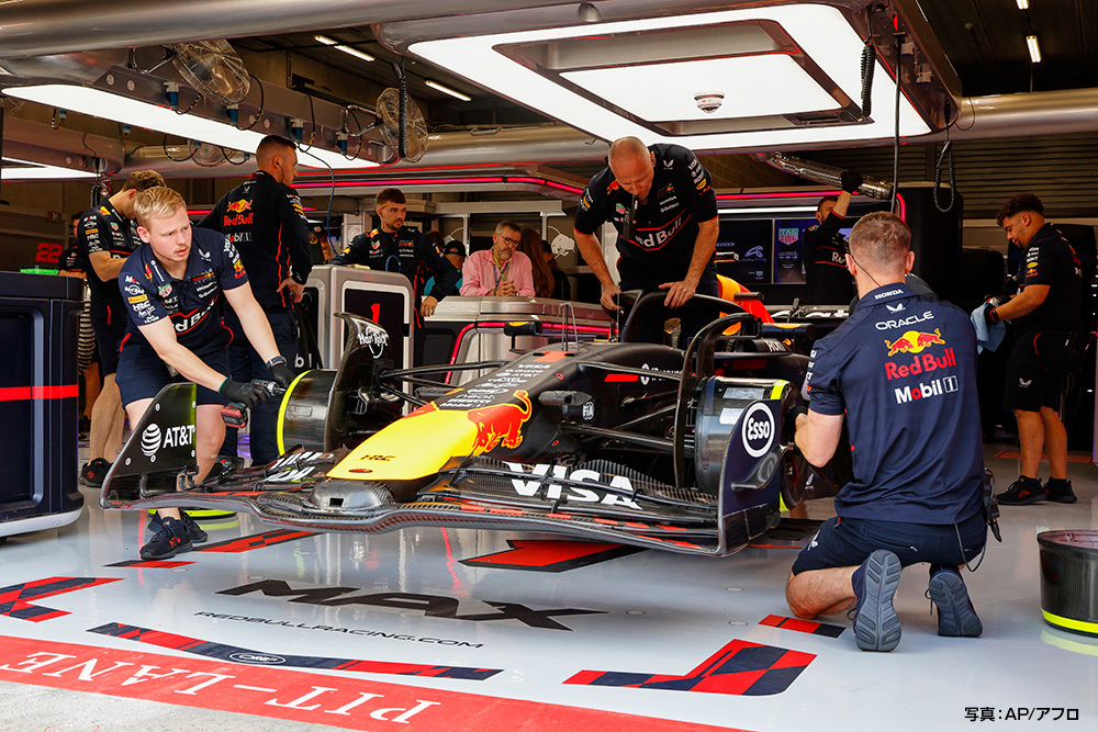 ファクトリー業務が完全に停止する「サマーシャットダウン」