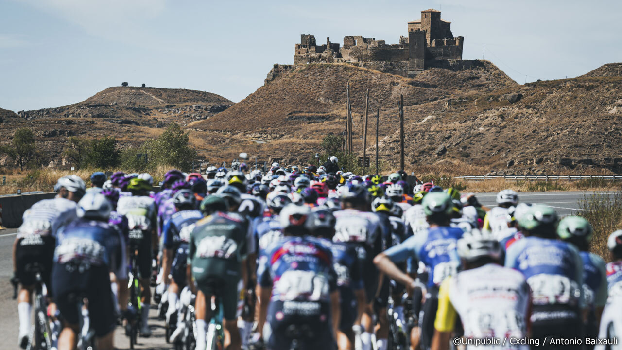 獲得標高差が今大会で最も少ないスプリンター向けの第8ステージ