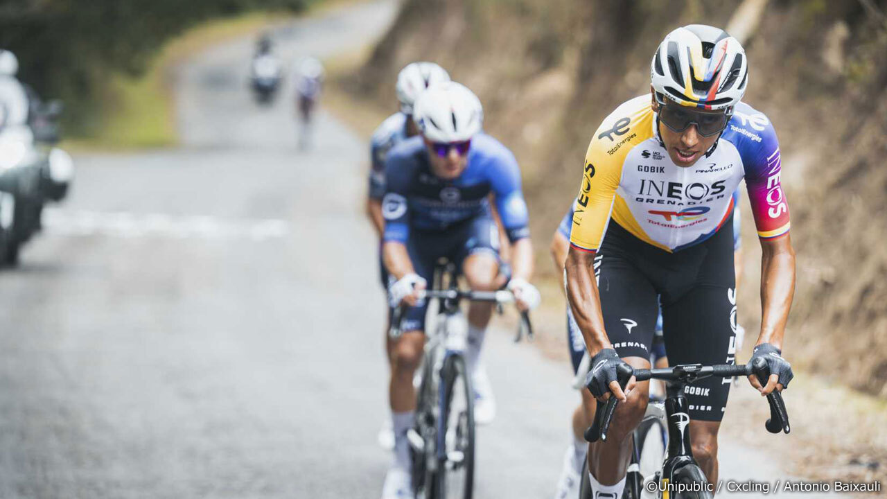 事故を乗り越え、初のブエルタステージ勝利を飾ったベルナル