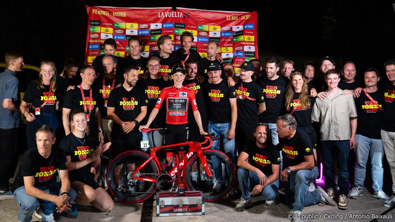 前評判通りの力をみせつけ自身初のブエルタ制覇を成し遂げたヴィンゲゴー